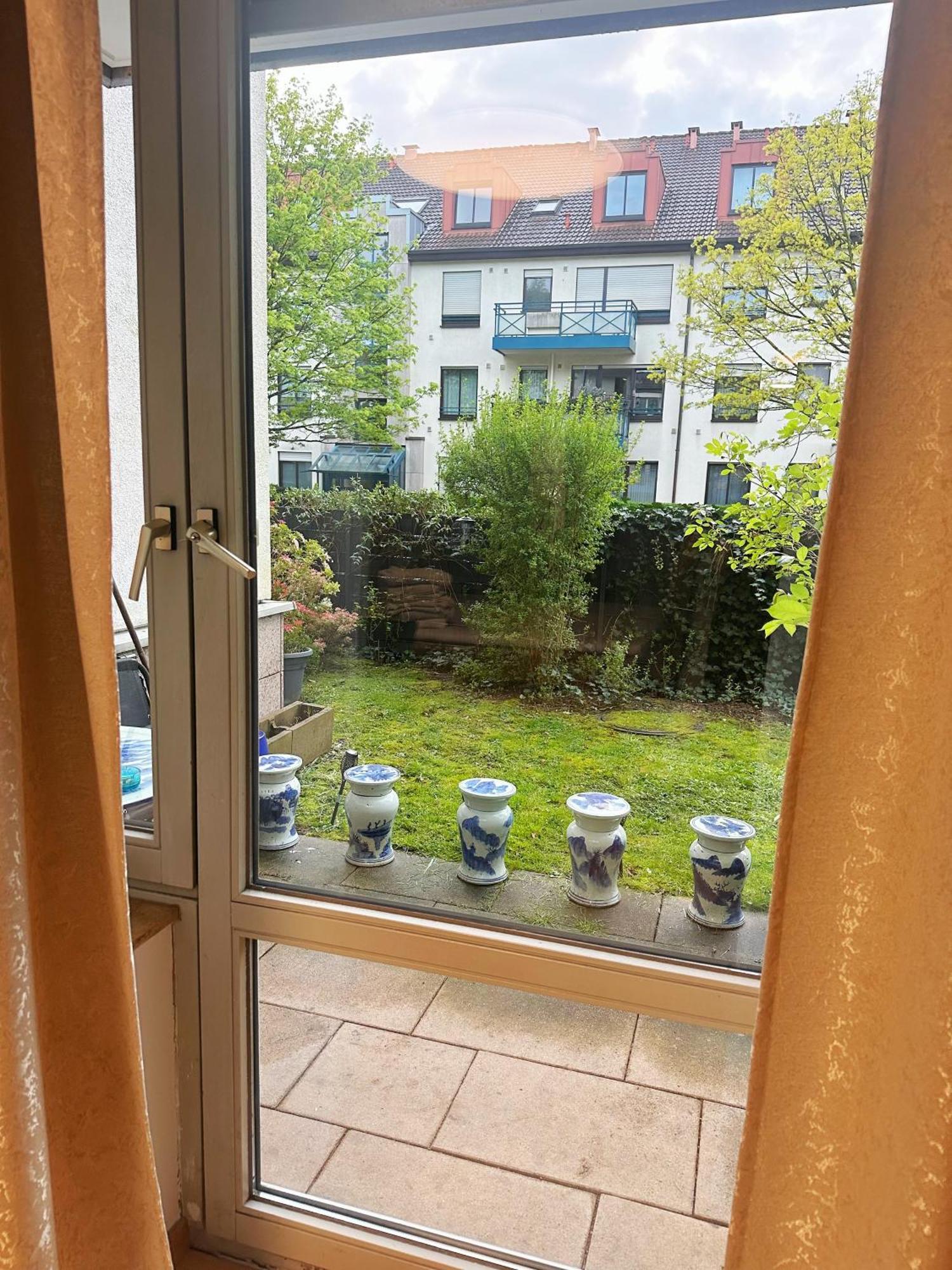Messe Flughafen Nah Mit Waschmaschine Lägenhet Düsseldorf Exteriör bild